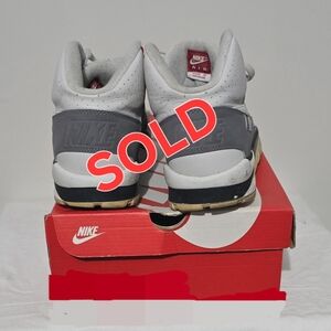 Nike Air Huarache White And Gray Sneakers